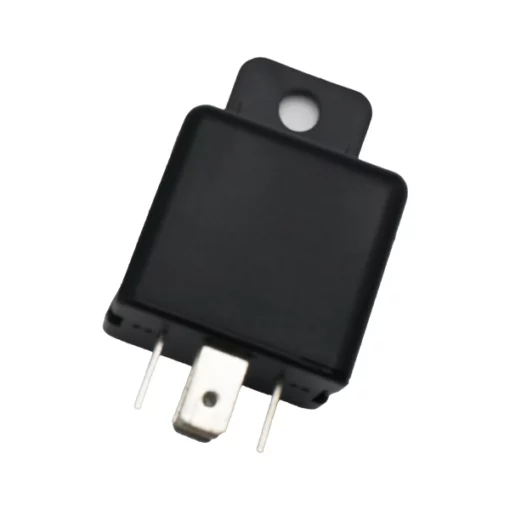 gps ردیاب رله ای خودرو آذر ردیاب مدل GT730