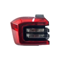 چراغ عقب چپ روی گلگیر ام‌وی‌ام X55