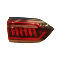 چراغ عقب چپ روی درب صندوق تیگو 8 پرو