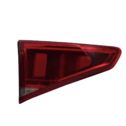 چراغ عقب چپ روی درب صندوق تیگو 7