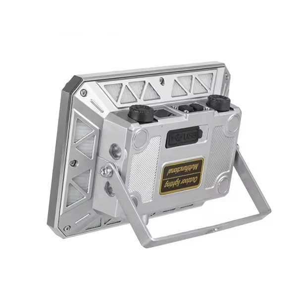 کیفیت پروژکتور و چراغ شارژی چندکاره فیلتر‌دار مدل W8138-5