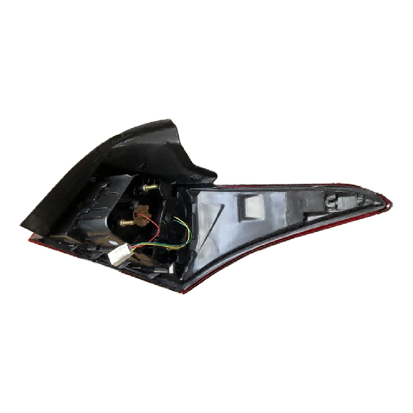 چراغ عقب راست روی گلگیر خودرو چری آریزو 5 - Image 3