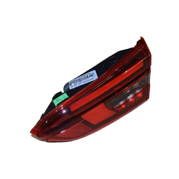 چراغ عقب راست روی درب صندوق خودرو آریزو 6 / آریزو GX - Image 2